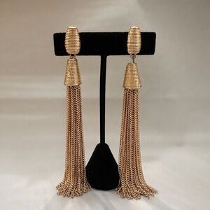 Long Rose Gold Tassel Earrings
Size: 5”